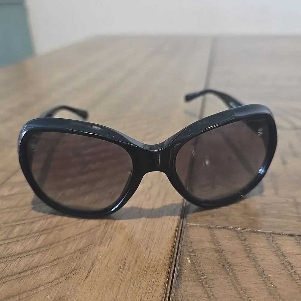 Coach Black HC8197 500211 55-19-140 Oversized Sunglasses